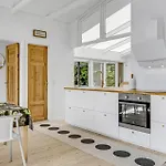 3 Bedroom Lovely In Casa vacanze