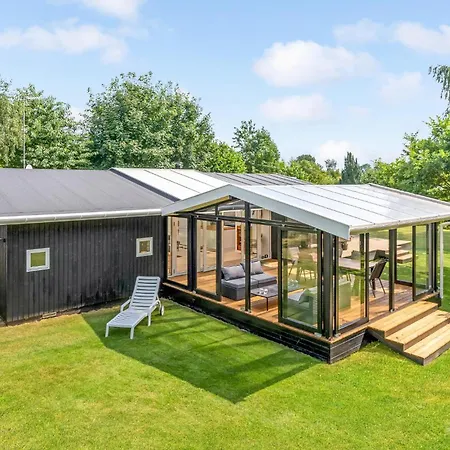3 Bedroom Lovely In * Gilleleje